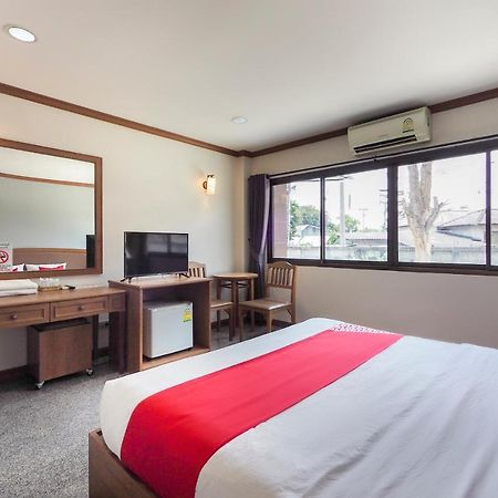 OYO 859 Golden Land Hotel Chiang Rai Exterior foto